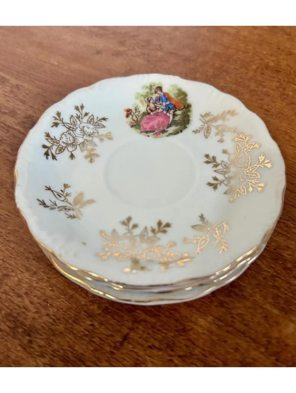 Set of 4 Vintage Porcelain Saucer Plates with Gold Detailing and Romantic Scene